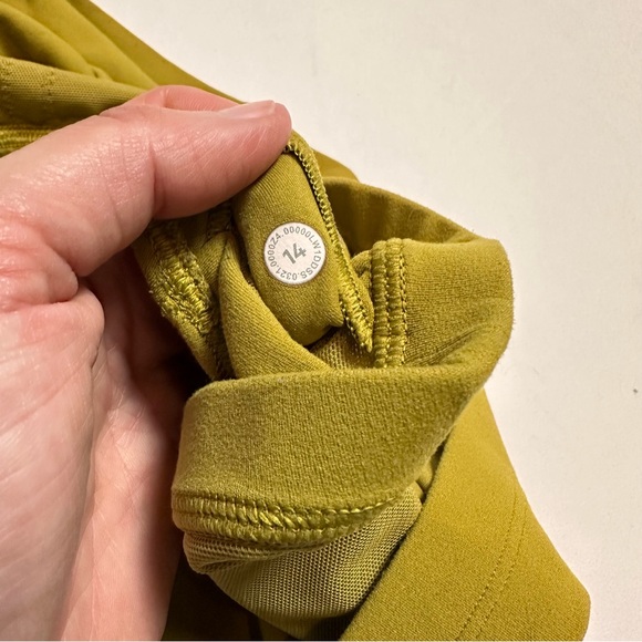 Lululemon align tank top w/ built in bra olive green sz 14 - Picture 6 of 6